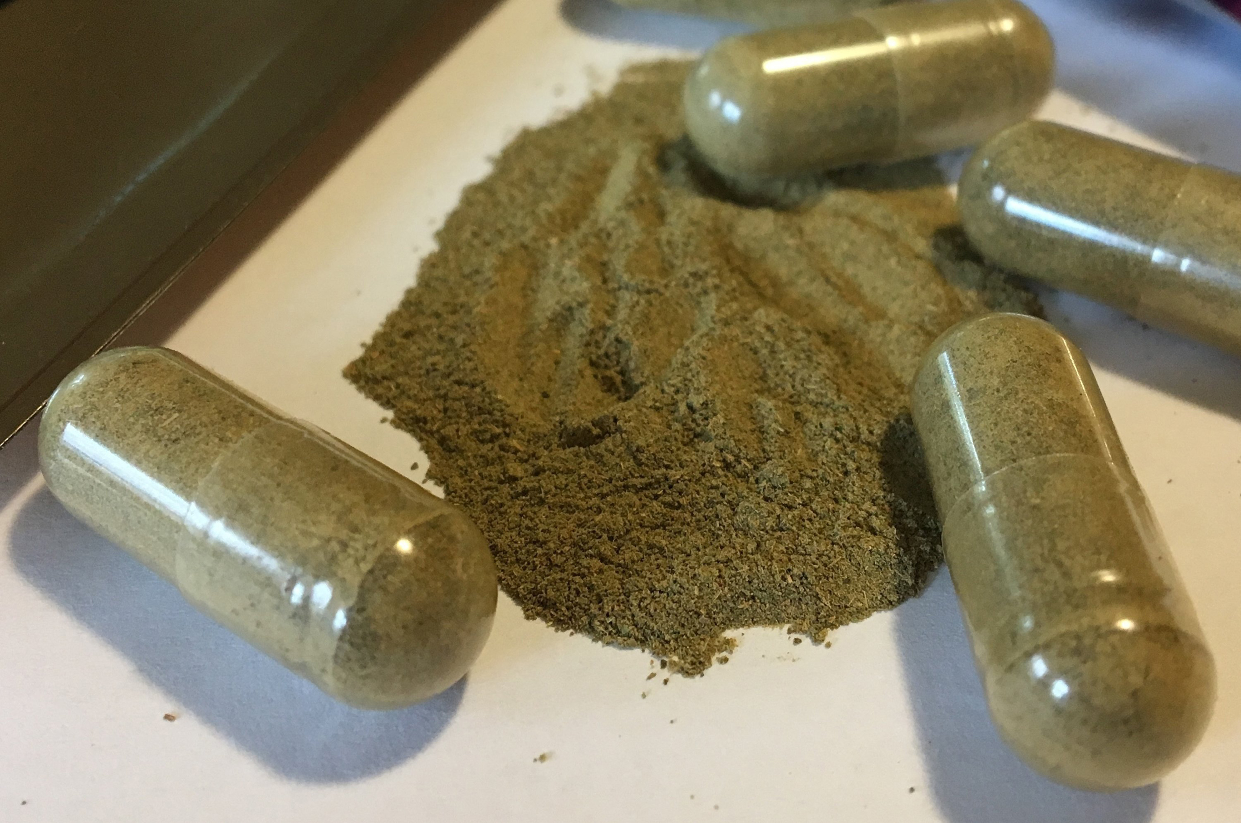 Can Kratom Capsules Help with Pain Management?